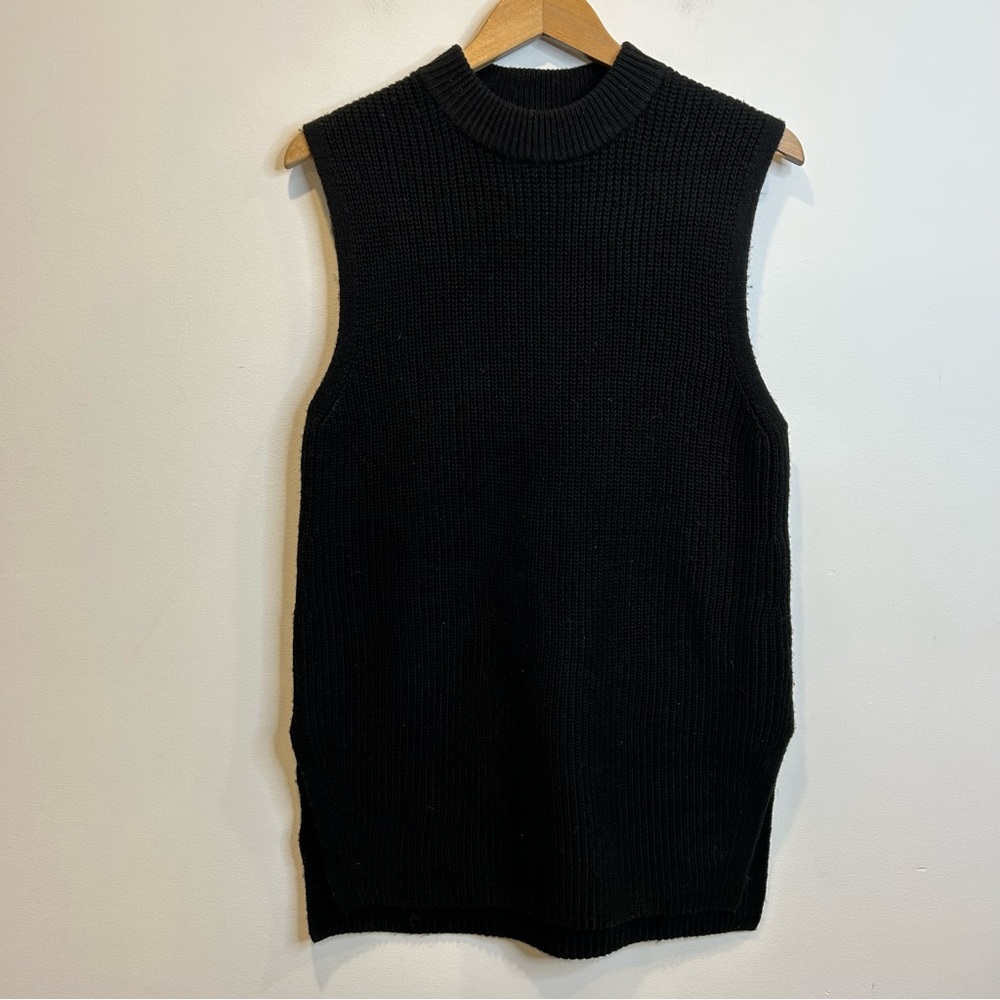 H&M Rib-Knit Light Black Loose Fit Sweater Vest